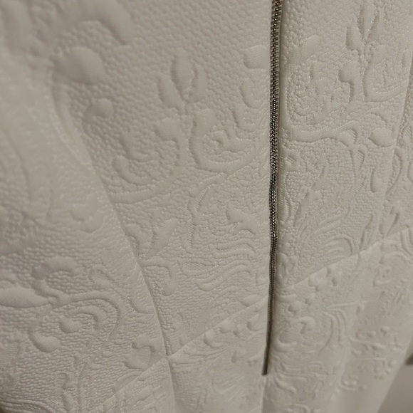 Betsey Johnson white wiggle dress - Picture 3 of 12